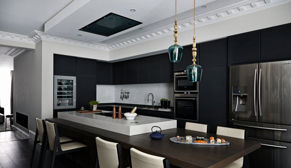 Standing Pendant lights by Rothschild & Bickers over Kitchen Island, Interior by Bailey London
