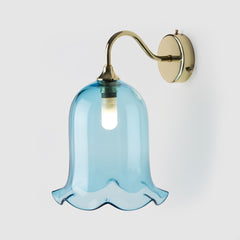 Note: Image shows G9 bulb.