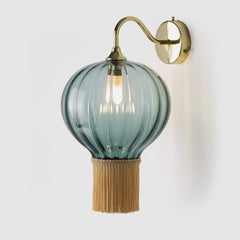 Note: Image shows G9 bulb.