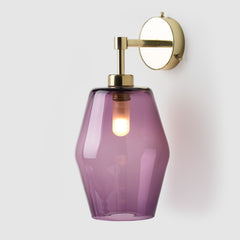 Note: Image shows G9 bulb.