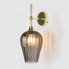 Note: Image shows G9 bulb.