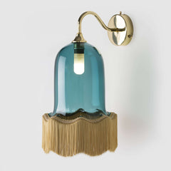 Note: Image shows G9 bulb.